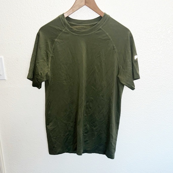 F&F Denim - Fabletics Men’s Olive Green The Training Tee Short Sleeve
